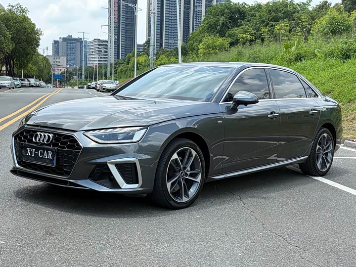 Audi A4L 2022 40 TFSI Fashionable and Dynamic