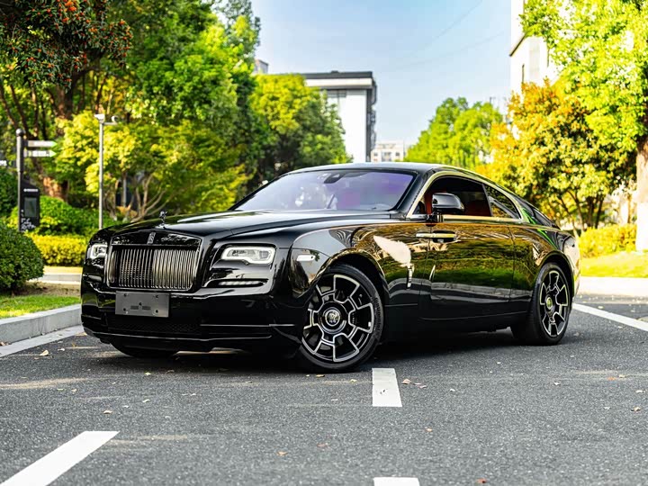 Ghost 2018 6.6T Black Badge