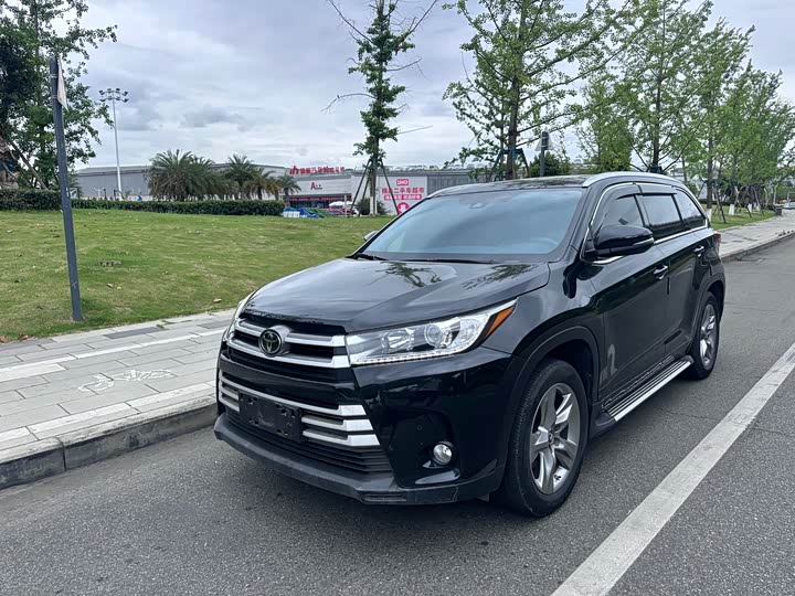 Highlander 2021 2.0T four-wheel drive luxury version 7 seats