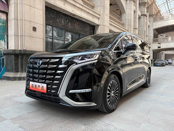 Denza D9 2022 model DM-i 970 four-wheel drive flagship model