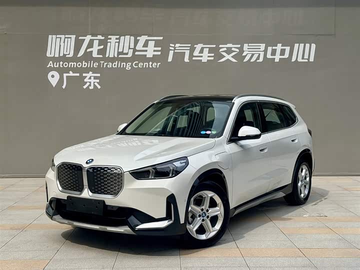 BMW iX1 2023 eDrive25L X Design Package