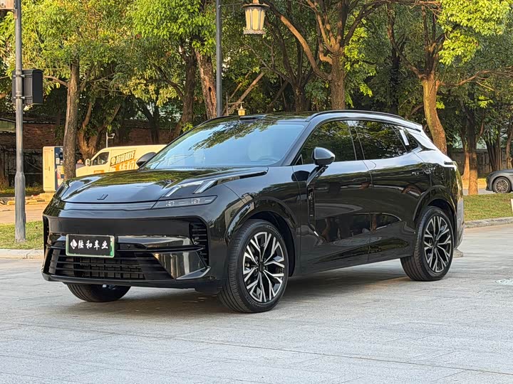 Lynk & Co 08 EM-P 2026 210 four-wheel drive performance Ultra H7