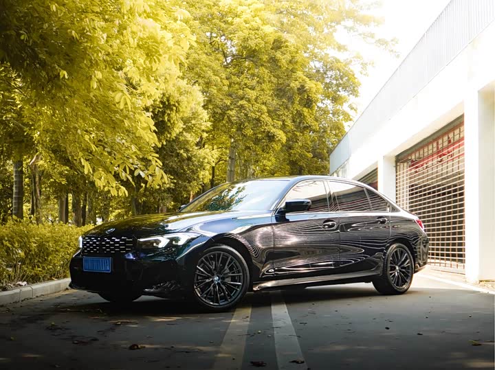 BMW 3 Series 2023 325Li M Sports Night Package