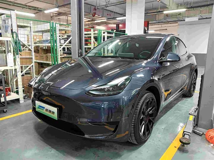 Model Y 2024 rear-wheel drive version