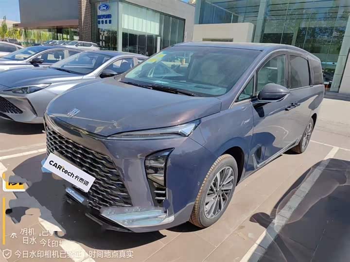 Buick GL8 New Energy 2026 Lu Zun Luxury Edition