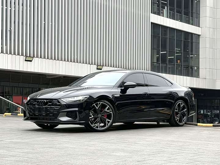 Audi A7L 2024 45 TFSI luxury model