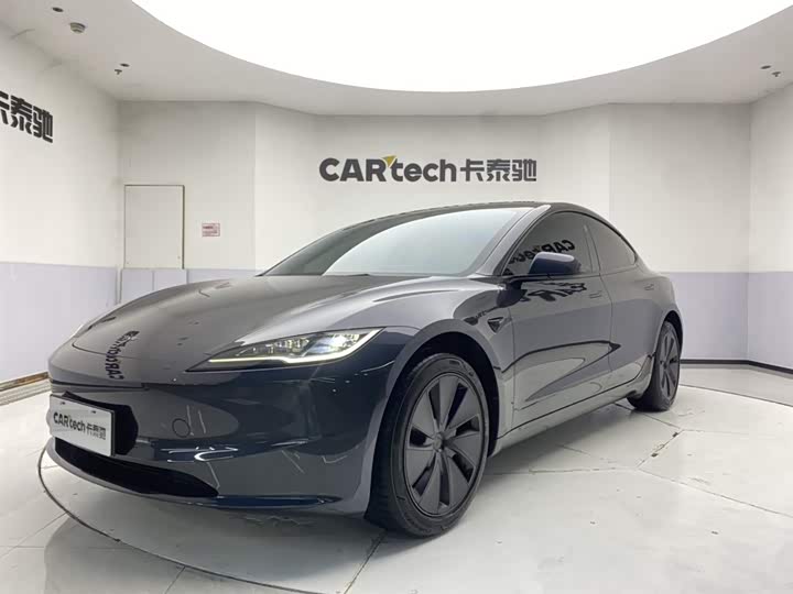 Model 3 2025 rear-wheel drive version