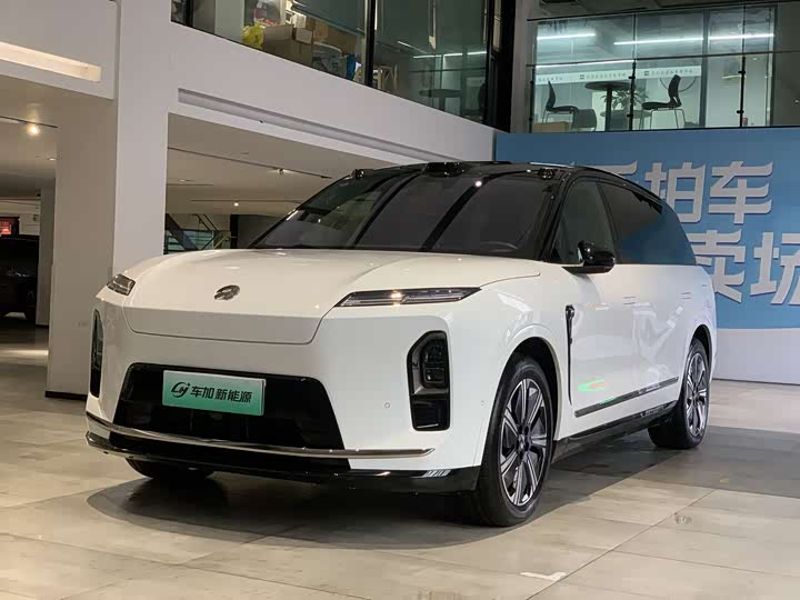 NIO ES8 2026 Model 7-Seater Executive Luxury Edition