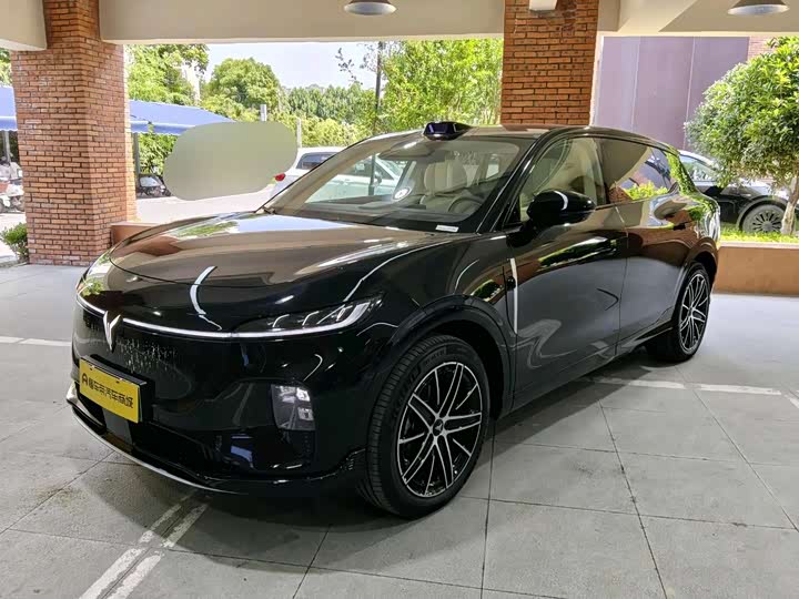Lantu Zhiyin 2025 AWD Qiankun Edition