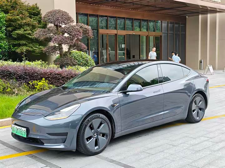 Model 3 2021 Standard Range Rear Drive Upgraded Version