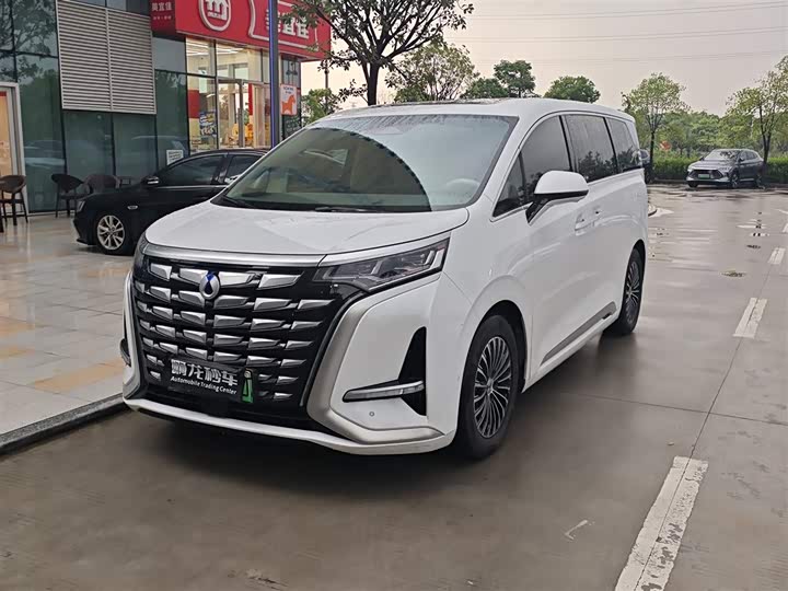 Denza D9 2022 model DM-i 970 four-wheel drive flagship model