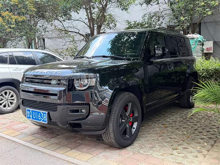 Land Rover Defender 2025 110 3.0T P400 X-Dynamic HSE