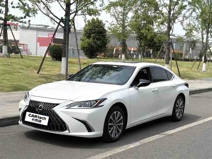 Lexus ES 2023 200 Excellence Edition