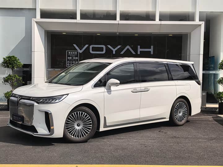 Lantu Dreamer 2025 PHEV four-wheel drive excellent Kunpeng version