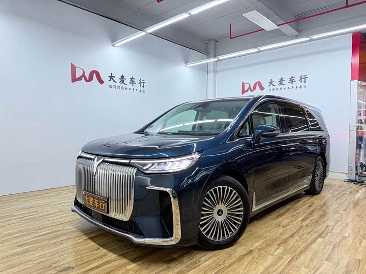 Lantu Dreamer 2025 PHEV four-wheel drive flagship Kunpeng version