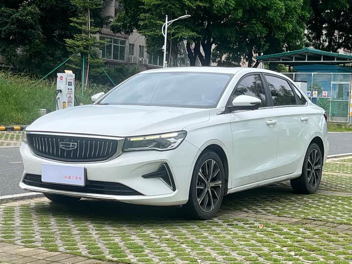 Emgrand 2022 4th generation 1.5L CVT premium model