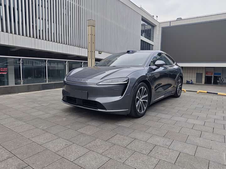 Zhijie R7 2024 pure electric 802km Max