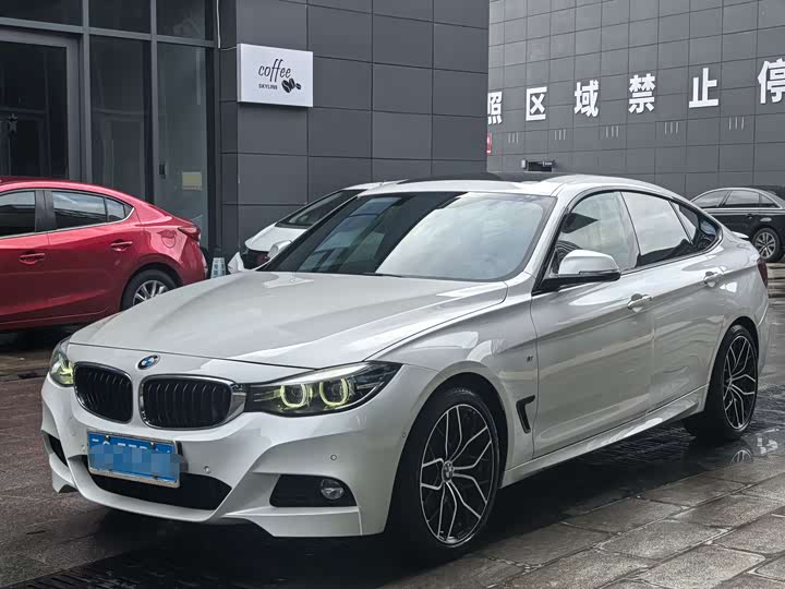 BMW 3 Series GT 2020 320i M Sports Night Edition