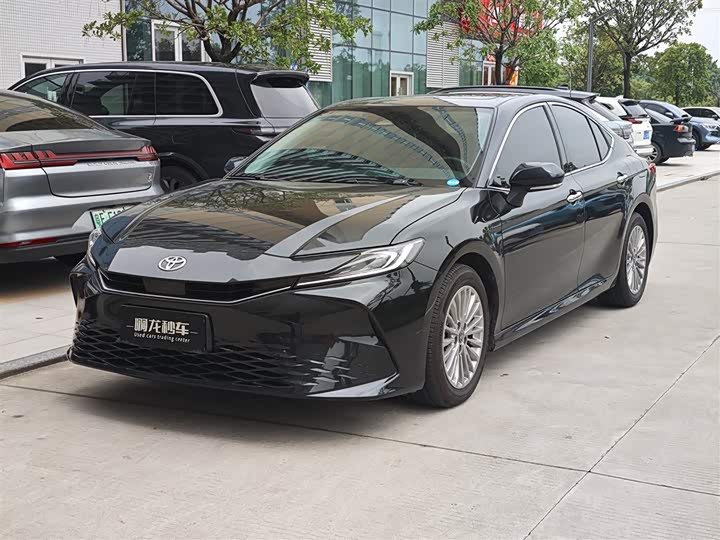 Camry 2026 Shuangqing 2.0HGVP Deluxe Edition