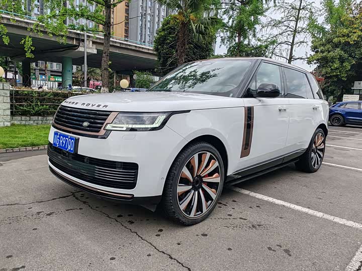 Range Rover 2024 3.0 L6 400PS Extended Edition