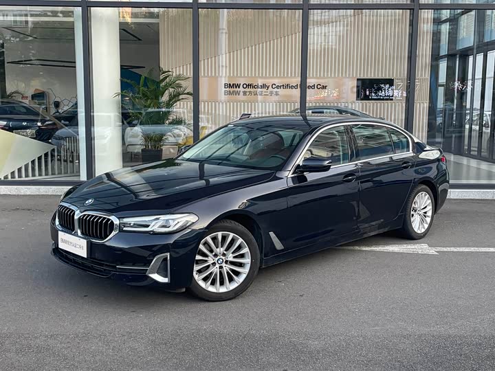BMW 5 Series 2022 525Li Luxury Package