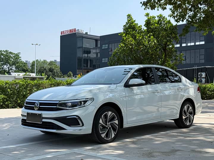 Bora 2025 facelift 200TSI DSG Yuexing PRO version