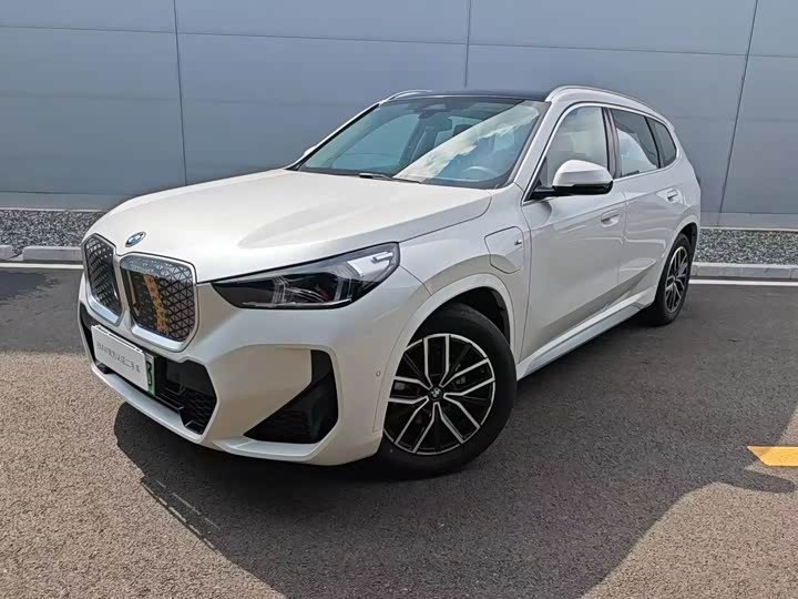 BMW iX1 2025 eDrive25L M Sports Package