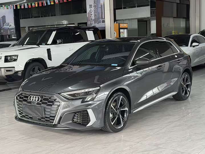 Audi A3 2023 Sportback 35 TFSI stylish and sporty