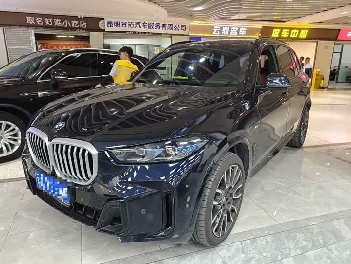 BMW X5 2025 xDrive40Li M Sport Night Package