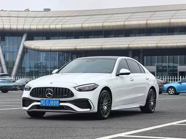 Mercedes-Benz C-Class 2024 C 260 L Sports Edition