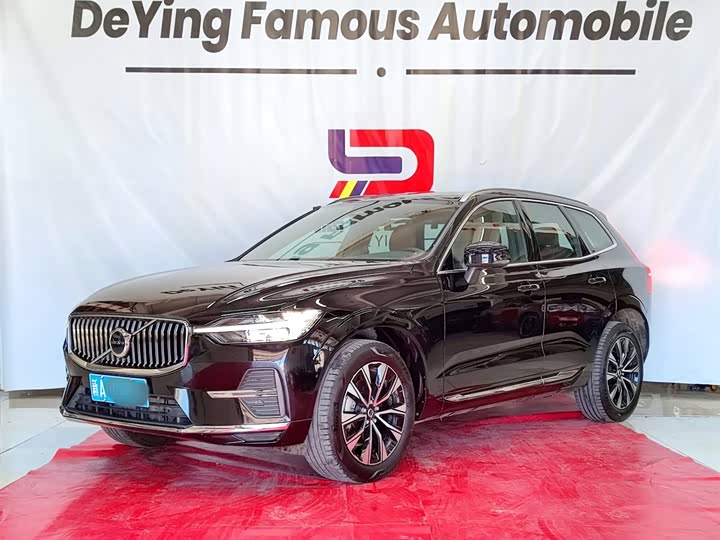 Volvo XC60 2025 B5 four-wheel drive Zhiyuan luxury version