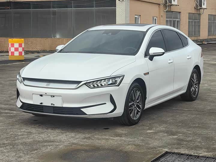 Qin PLUS 2021 EV 500KM Premium Model