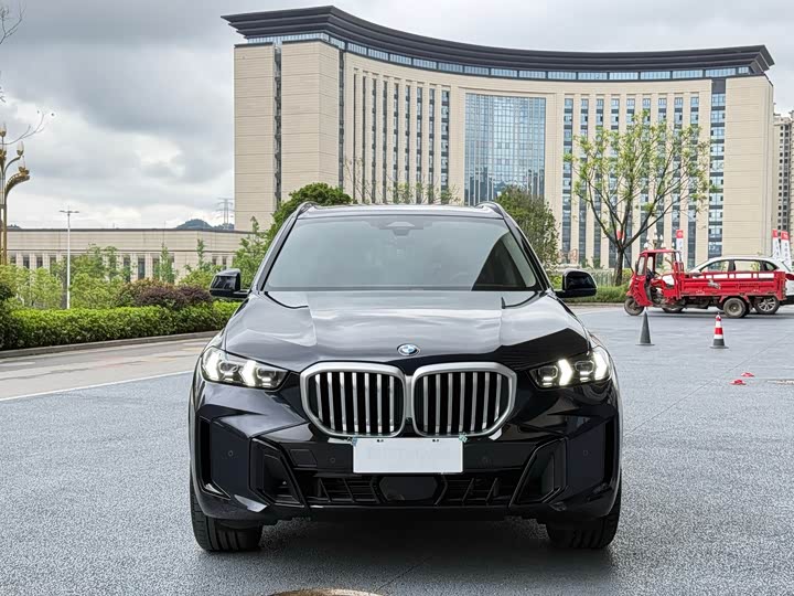 BMW X5 2025 xDrive 30Li Exclusive M Sports Night Package