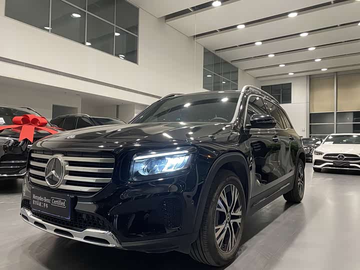 Mercedes-Benz GLB 2024 facelift GLB 220 dynamic version