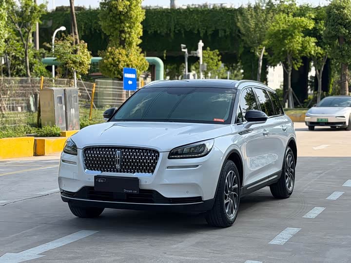 Adventurer 2022 2.0T two-wheel drive exclusive edition