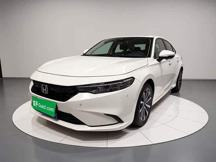 Stylish 2022 240TURBO CVT Deluxe Edition