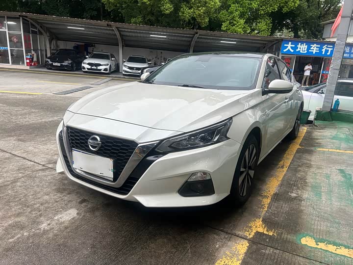 Teana 2021 2.0L XL Comfort Edition