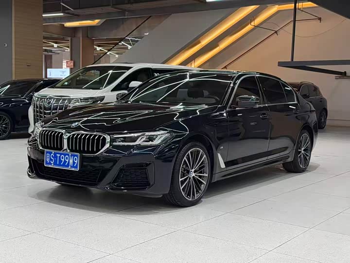 BMW 5 Series 2022 530Li Leading M Sports Package
