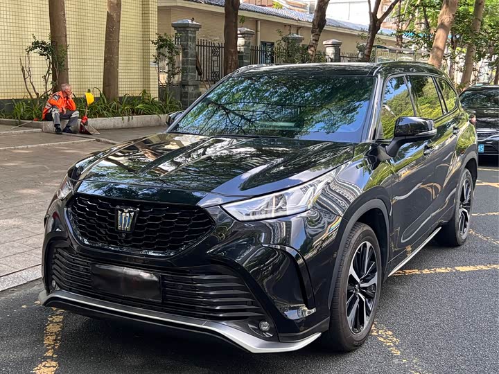 Crown Lufang 2022 2.5L HEV four-wheel drive premium version