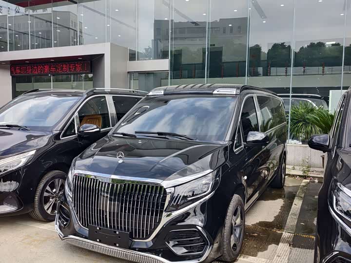 Vito 2023 2.0T Elite Edition 7 seats