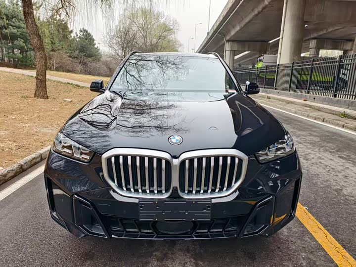 BMW X5 2026 facelift xDrive 40Li M Sports Night Package
