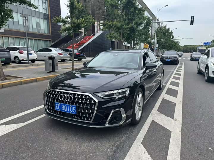Audi A8 2023 A8L 50 TFSI quattro Premium Selection