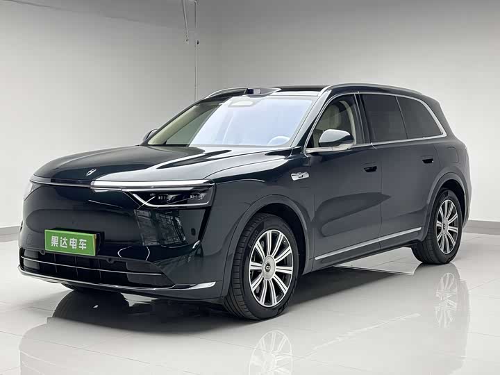 Wenjie M8 2025 extended range Max version 53.4kWh 6-seater version (192-line lidar)