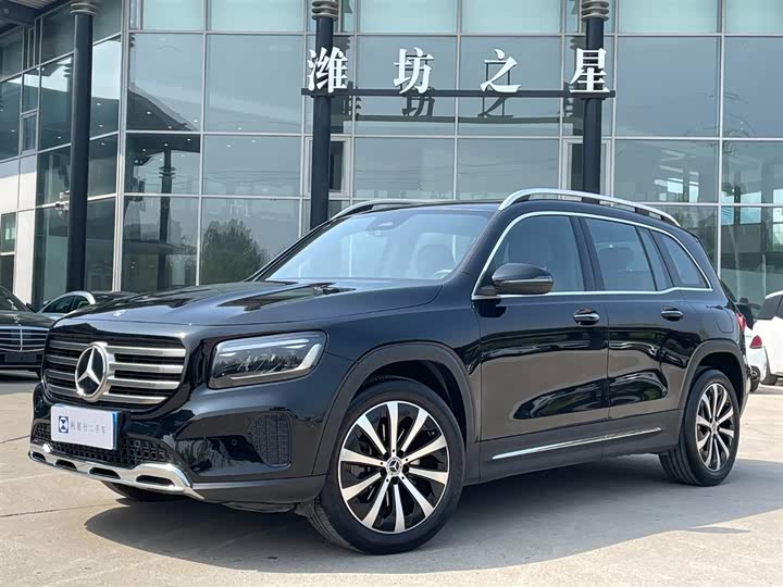 Mercedes-Benz GLB 2024 GLB 220 Fashion Model