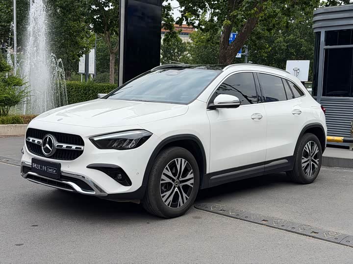 Mercedes-Benz GLA 2024 GLA 220
