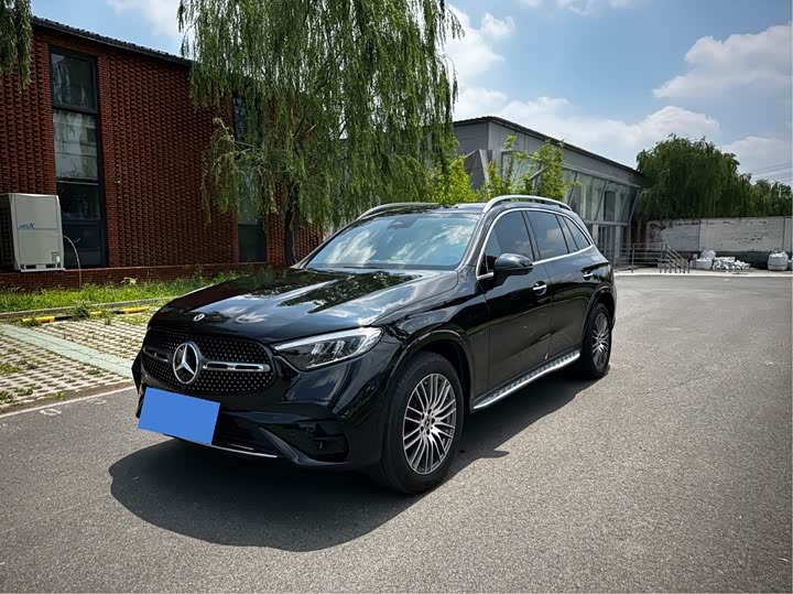 Mercedes-Benz GLC 2023 GLC 300 L 4MATIC Dynamic 5-seater
