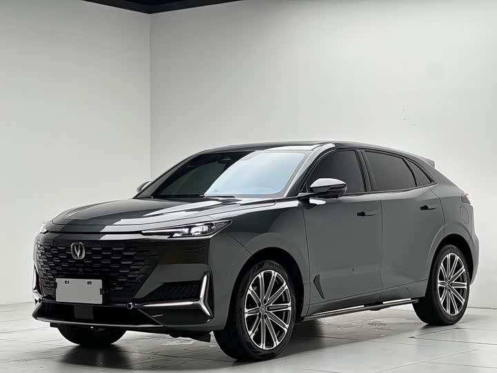 Changan UNI-K 2021 2.0T all-wheel drive premium model