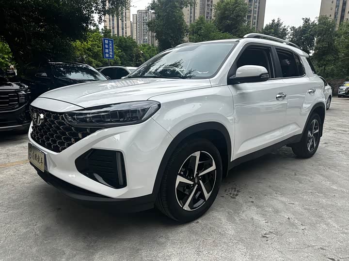 Beijing Hyundai ix35 2021 2.0L automatic two-wheel drive GLS leading version
