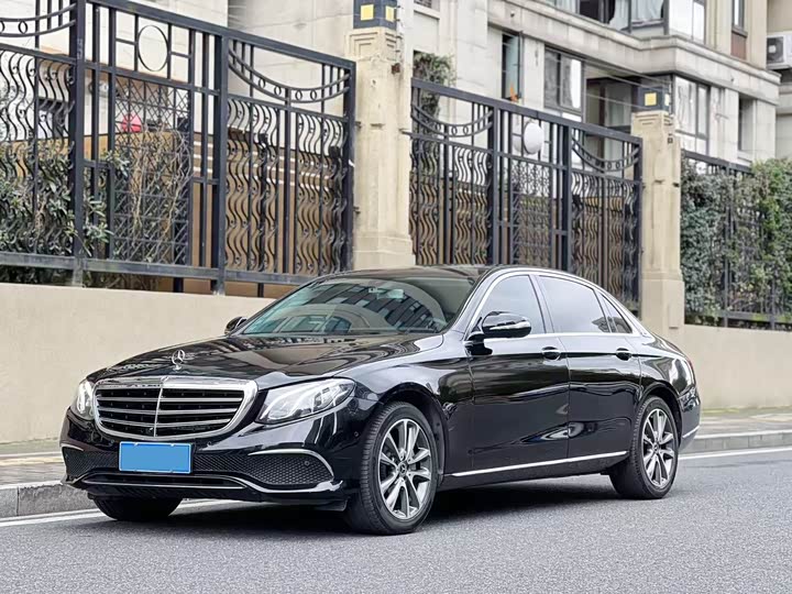 Mercedes-Benz E-Class 2021 E 300 L Sporty and Fashionable
