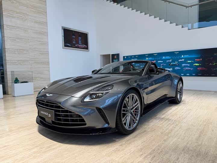 V8 Vantage 2026 4.0T V8 S Coupe